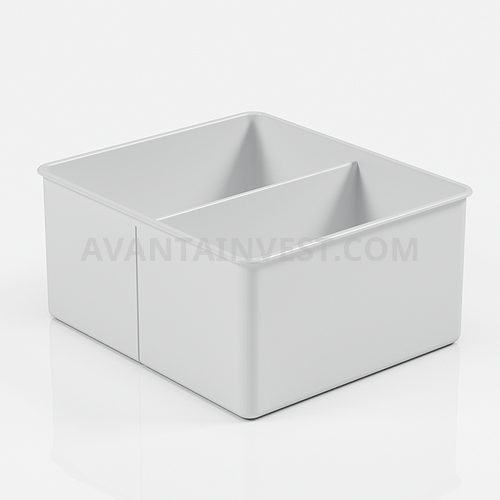 Plastic tray