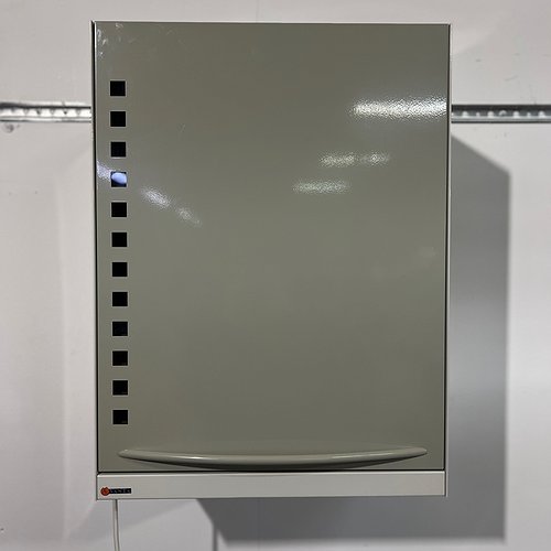 Медицинский шкаф подвесной (бактерицидный) с нижней подсветкой, с дверцей со стеклом, 2-мя полками